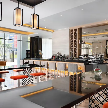 Holiday Inn & Suites Jakarta Gajah Mada By Ihg-3