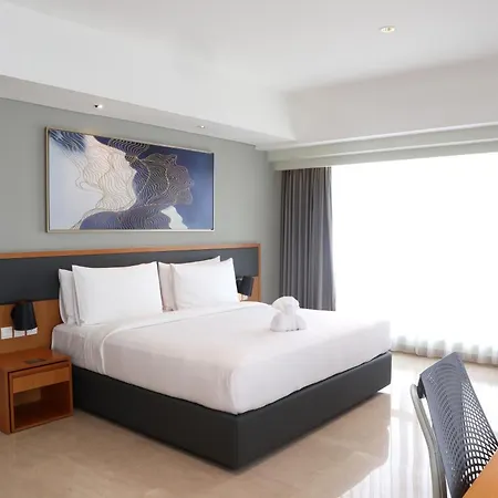 Holiday Inn & Suites Jakarta Gajah Mada By Ihg-2